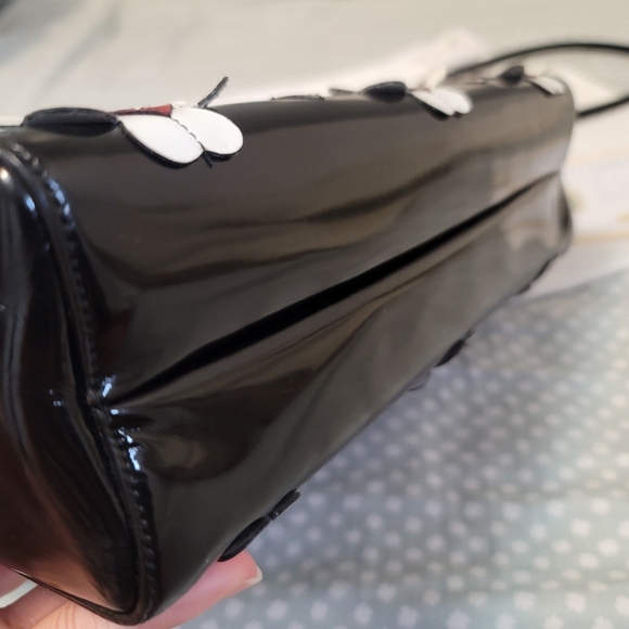 SOLD !Prada open tote - Picture 7 of 14